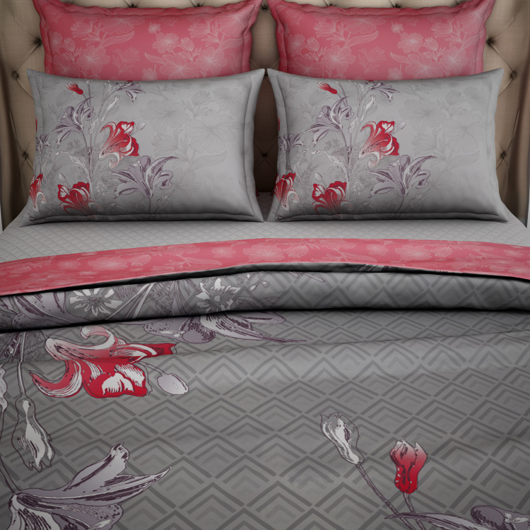 SPACES Occasions Etsu Printed 6-Pc. Double Bedding Set - 2.74 x 2.74 m