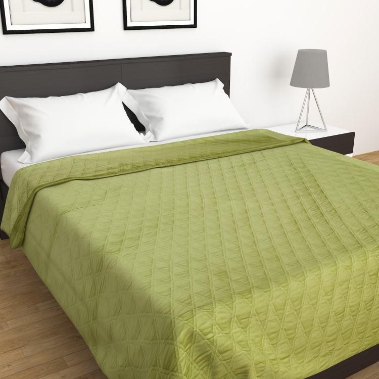 Colour Connect Quilted Double Bed Quilt - 228 x 254 cm