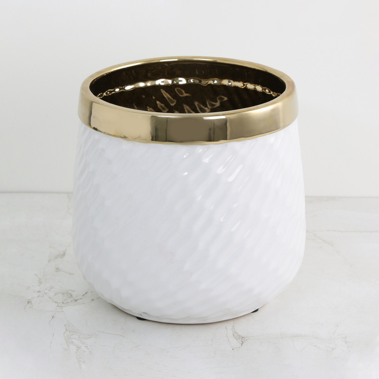 Marshmallow Textured Floor Ceramic - Planter with Gold Rim : 19 cm H x 18 cm diameter - White