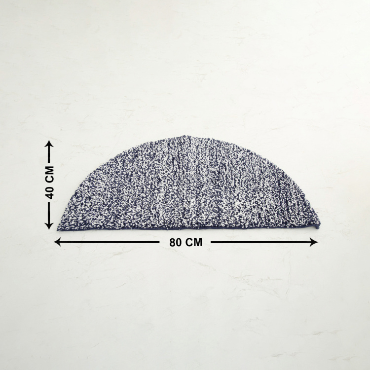 Pristine Textured Semi-Circular Bath Mat - 40 x 80 cm