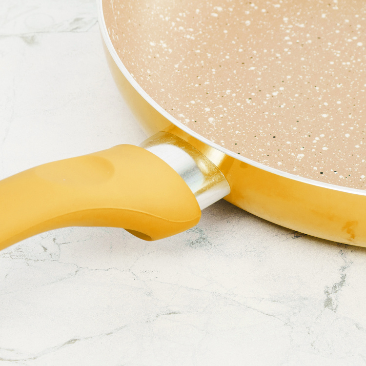 Colour Connect Solid Frying Pan - Aluminium - 44 cm L x 26 cm W x 6 cm H -Yellow