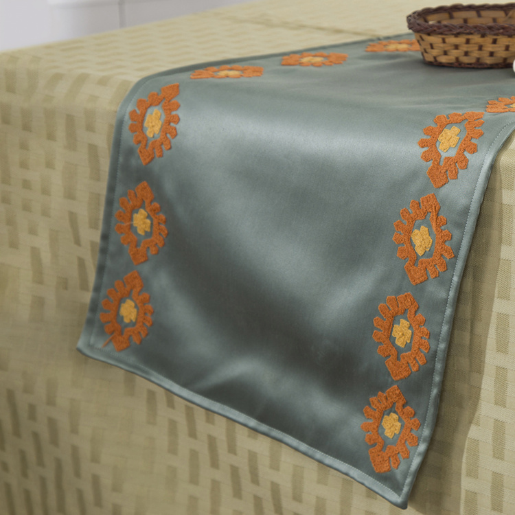 MASPAR Royal Regan Crista Table Runner-33 x 90 cm